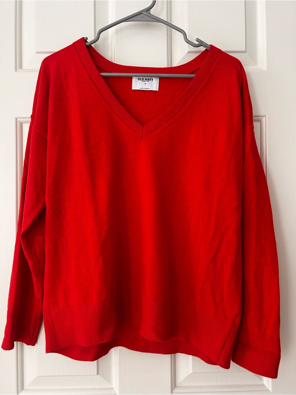 Old Navy Women's Neck Sweater